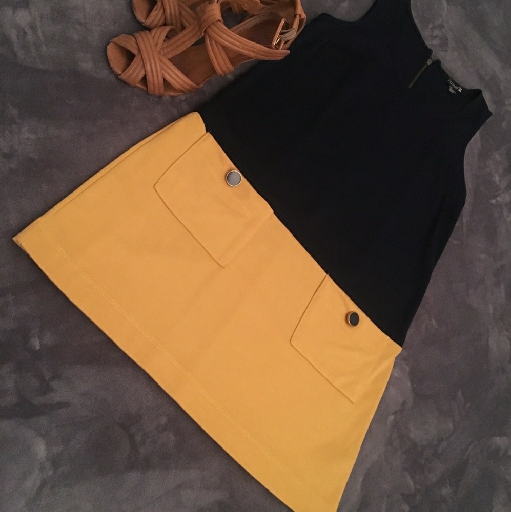 Super cute Summer Dress size Small